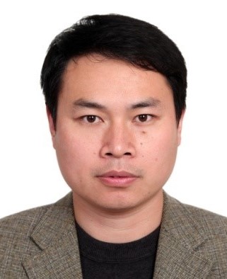 艾士刚.jpg