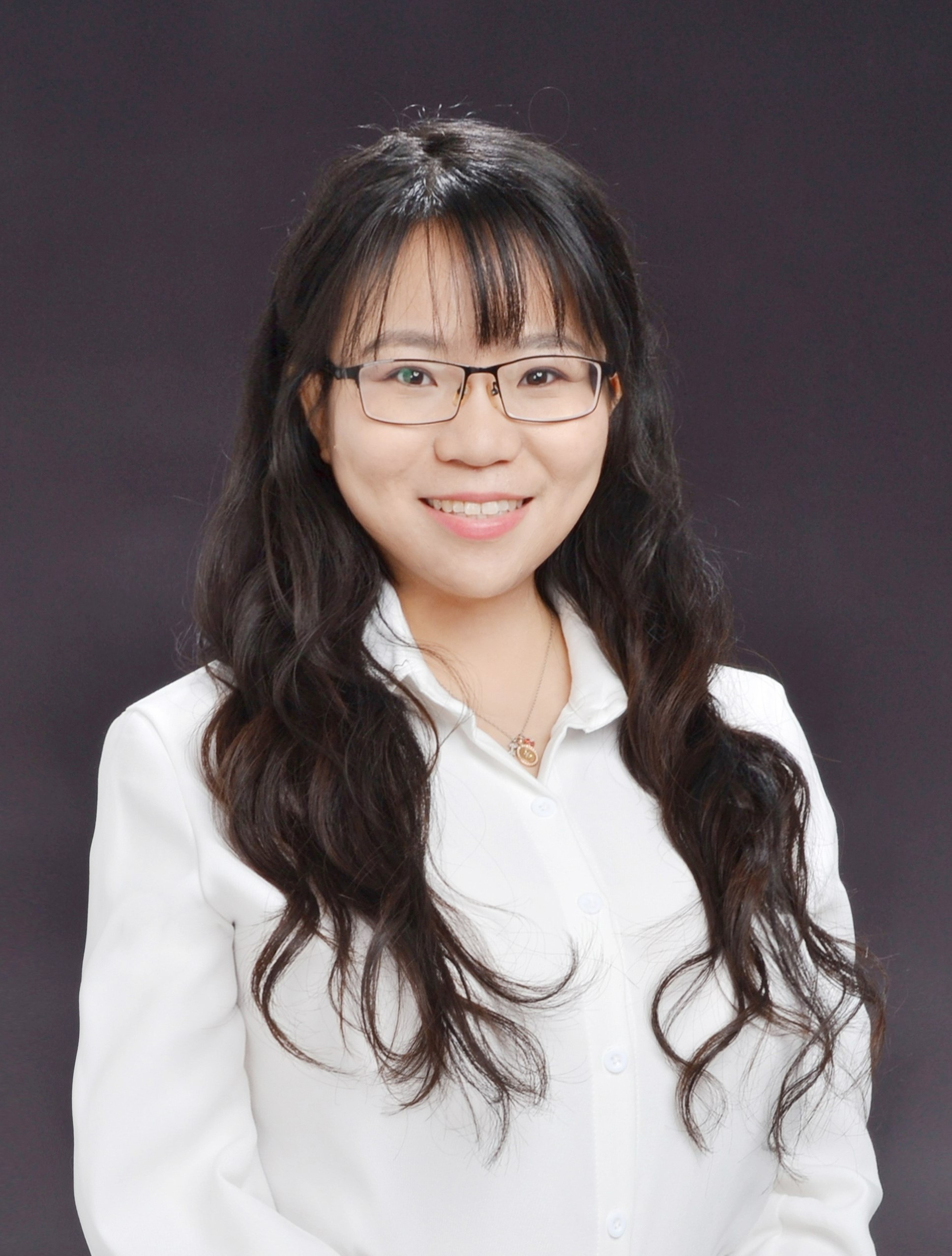 乔婧思.jpg