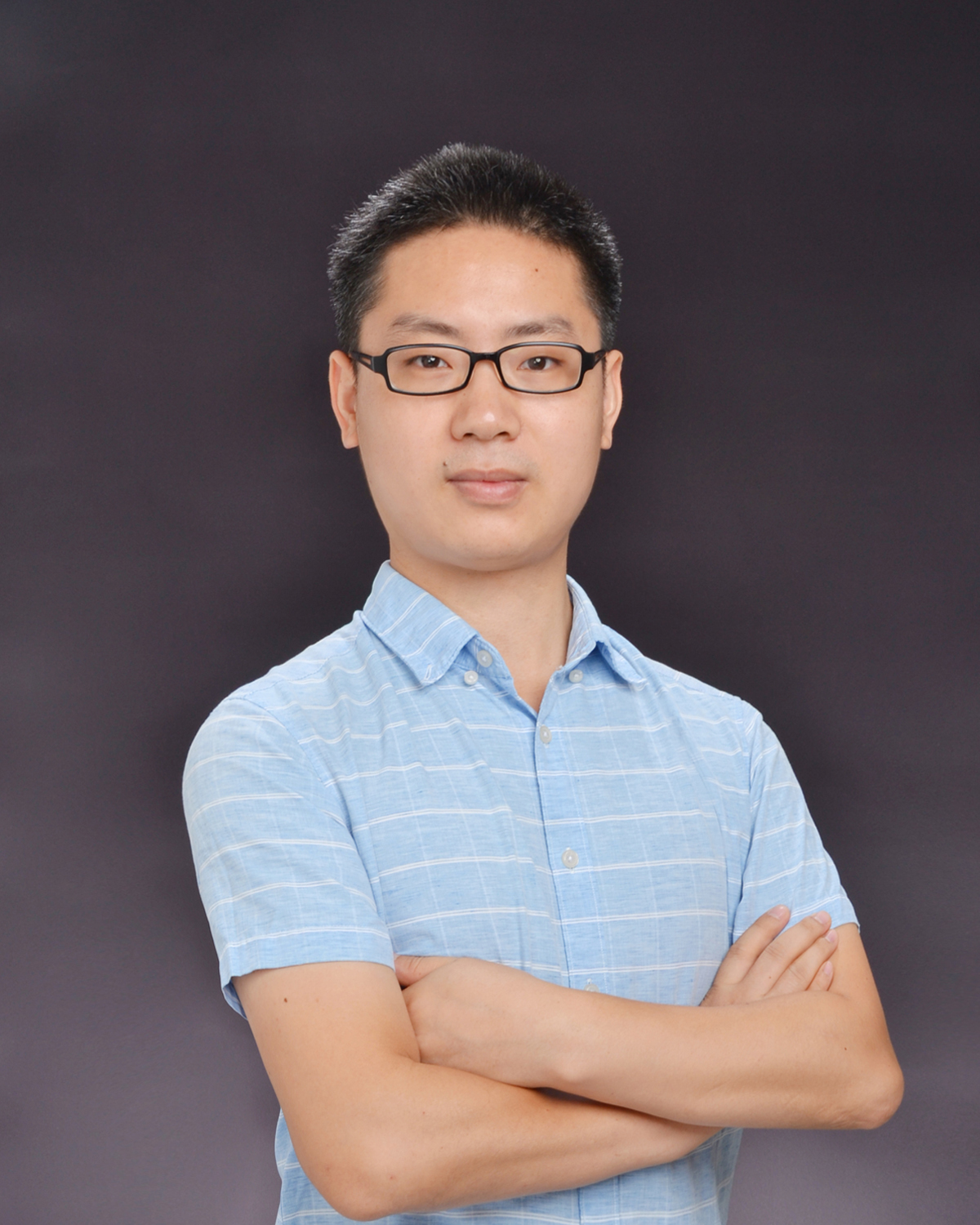 胡纯.jpg